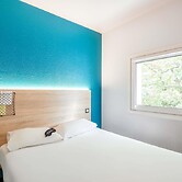 hotelF1 Rouen Zenith Parc Expo