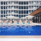 The Johnson Brisbane - Art Series