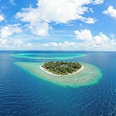 Malahini Kuda Bandos Resort