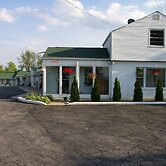 Kenwood Motel