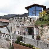 Puebloastur Eco-Resort Wellness & Spa