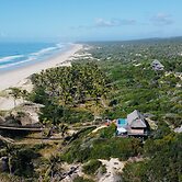 Travessia Beach Lodge