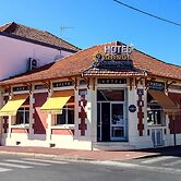 Hotel Orange Marine