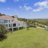 Fly me to the Moon Guest House