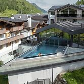 Hotel Alpenhof