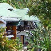 CHEZ LORNA 3 nights or plus