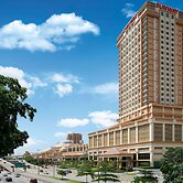 Sunway Lagoon Hotel (formerly Sunway Clio Hotel)