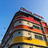 Louis Hotel