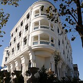 Paradise Island Hotel