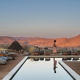 Sandfontein Lodge & Nature Reserve