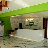 London Beach Resort and Hotel