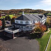 Inn at Amish Door