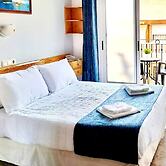 Hotel Alaska