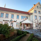 Hotel Halber Mond