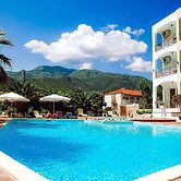 Stavros Beach Hotel