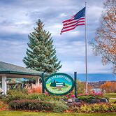 Leland Lodge