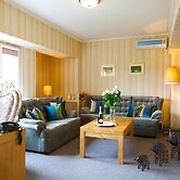 Club Hotel Dostuk