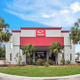 Econo Lodge Inn & Suites Channelview - Houston East
