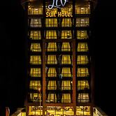 Liv Suit Hotel