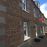 Lovat House Bed and Breakfast