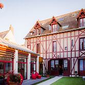 Hôtel Au Charme Rabelaisien