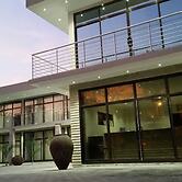 Pamo Hotel and Restaurant