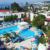 Summer in Garden Suites & Beach Hotel