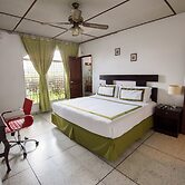 Suites & Apartments San Benito Zona Rosa