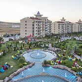 Grand Ozgul Thermal Holiday Village