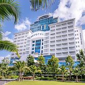 Novotel Phuket City Phokeethra Hotel