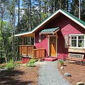 Cosy Woodpecker Cottage