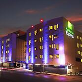 Holiday Inn Express Mexico Aeropuerto by IHG