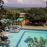 Valley View Lodge - Finca Huetares