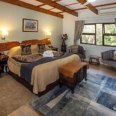 Dungbeetle River Lodge