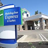 Holiday Inn Express & Suites Brentwood by IHG