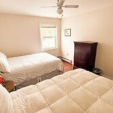 Wrights Creek Tourist Home