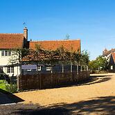 The Harvard Inn