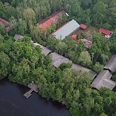 Rimba Orangutan Eco Lodge