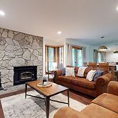 Snowcreek III 441 Pet-Friendly, BBQ Grill, Updated and On the Snowcree