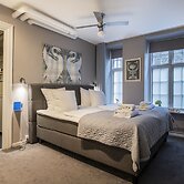 The Churchill 5 by Daniel&Jacob’s