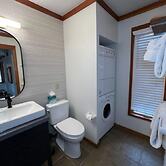 Tennis Townhome 2 Bed 2.5 Bath