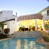 La Dolce Vita Guest House