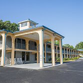 Grand Vista Hotel