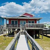 3/4 Time - 4 Br Home