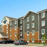 WoodSpring Suites Fargo North Near NDSU