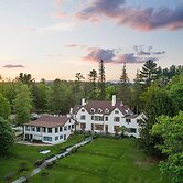 Seven Hills Inn