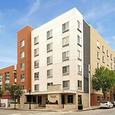 Fairfield Inn & Suites Cincinnati Uptown/University Area