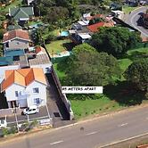 Flintstones Guest House Durban