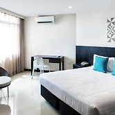 Tanoa International Dateline Hotel