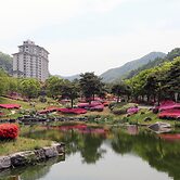 Elysian Gangchon Resort